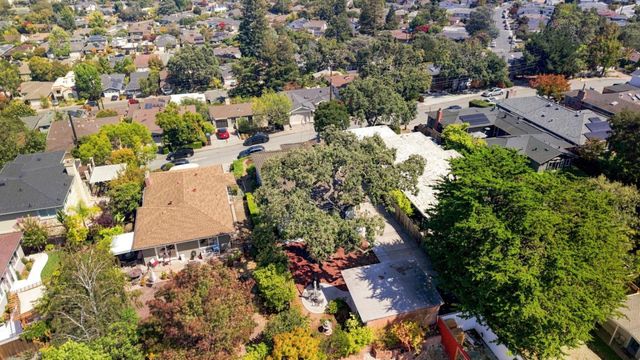 334 Oakview Drive, San Carlos, CA 94070