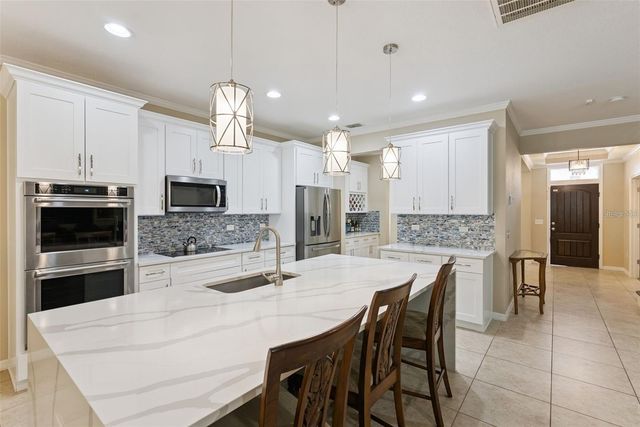 8701 IRON MOUNTAIN TRAIL, Windermere, FL 34786