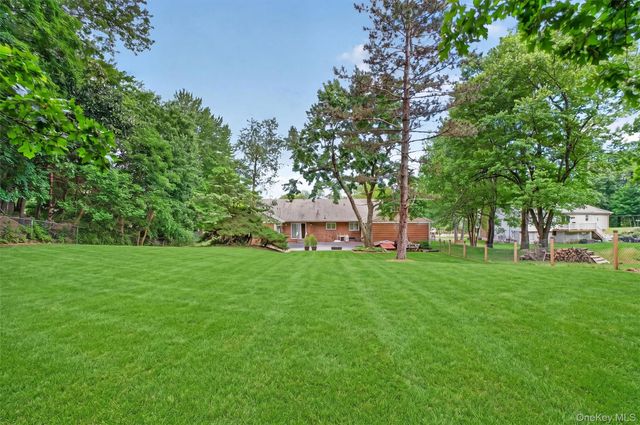 29 Brandy Lane, Wappingers Falls, NY 12590
