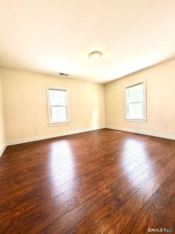 18 West Center Street, Southington, CT 06489