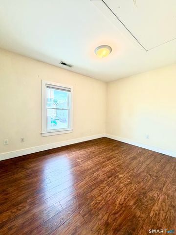 18 West Center Street, Southington, CT 06489