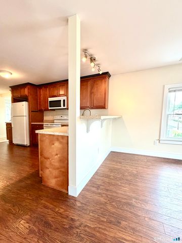 18 West Center Street, Southington, CT 06489