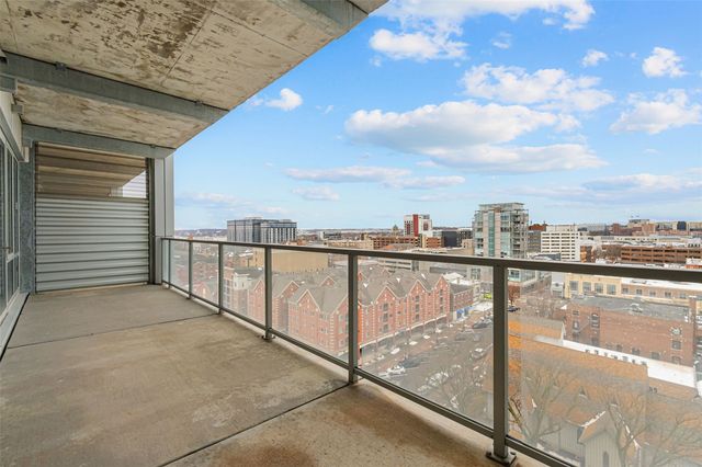 404 E College Street 1007, Iowa City, IA 52240