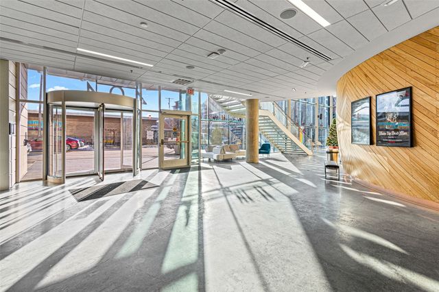 404 E College Street 1007, Iowa City, IA 52240