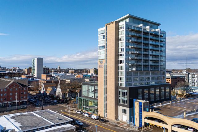 404 E College Street 1007, Iowa City, IA 52240