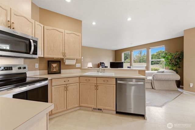 8903 70th Street Ct SW, Lakewood, WA 98498