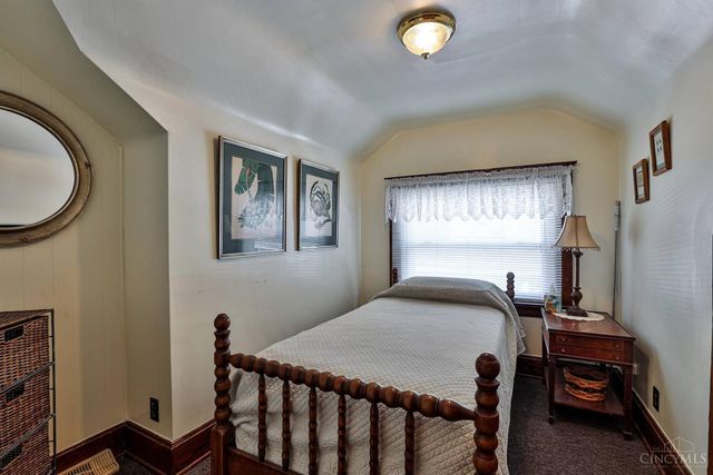 3432 Alta Vista Avenue, Cheviot, OH 45211