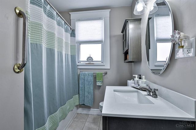 3432 Alta Vista Avenue, Cheviot, OH 45211