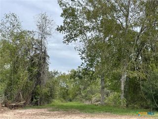 56 Left Rd., Victoria, TX 77905