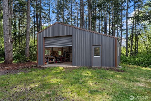 15702 66th Avenue NW, Gig Harbor, WA 98332