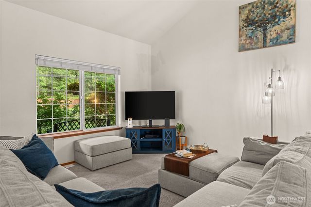 15702 66th Avenue NW, Gig Harbor, WA 98332