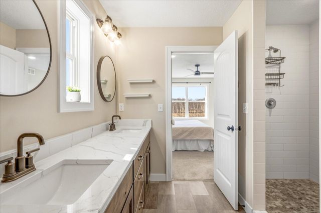 25686 Euclid Avenue, Wyoming, MN 55092