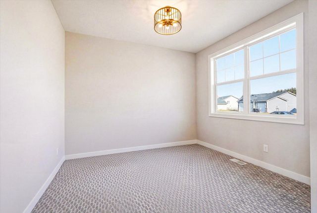 25686 Euclid Avenue, Wyoming, MN 55092