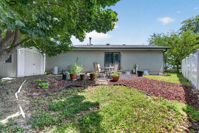 72 White Oaks Road, Matteson, IL 60443