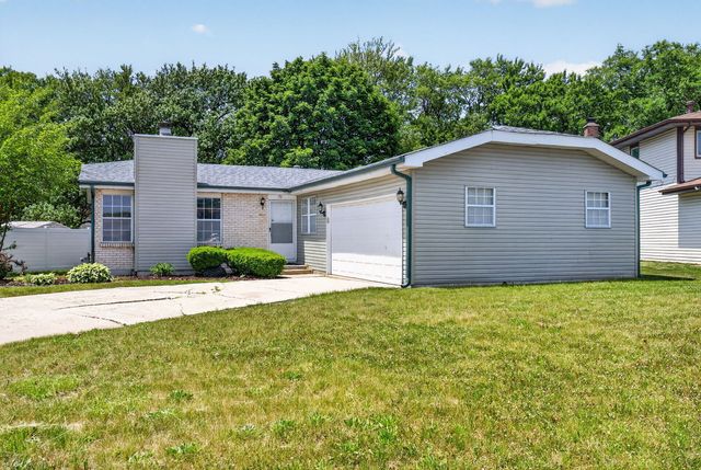 72 White Oaks Road, Matteson, IL 60443