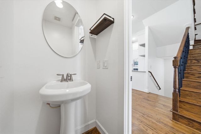 1401 Dorothy Street, Houston, TX 77008