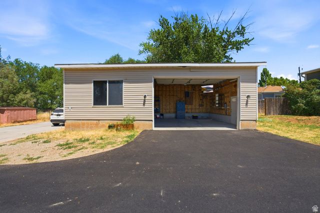 5249 S 2700 W, Roy, UT 84067