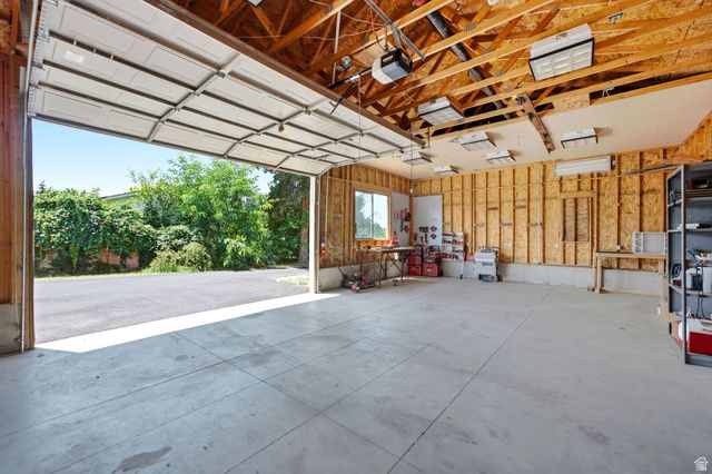 5249 S 2700 W, Roy, UT 84067