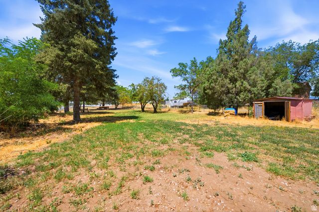 5249 S 2700 W, Roy, UT 84067