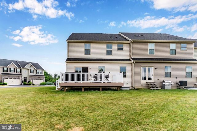4266 SECRETARIAT ST, Harrisburg, PA 17112
