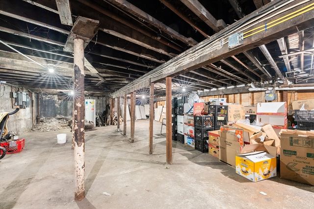 163-179 Washington St, Somerville, MA 02143