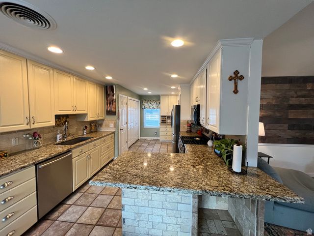 3463 W 14400 S, Bluffdale, UT 84065