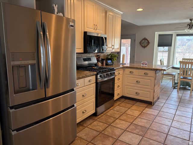 3463 W 14400 S, Bluffdale, UT 84065