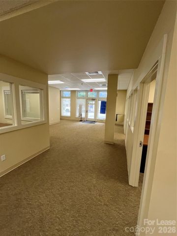 71 N Market Street, Asheville, NC 28801