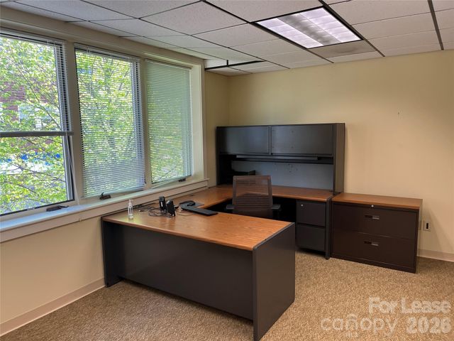 71 N Market Street, Asheville, NC 28801