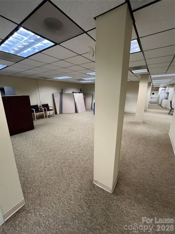 71 N Market Street, Asheville, NC 28801
