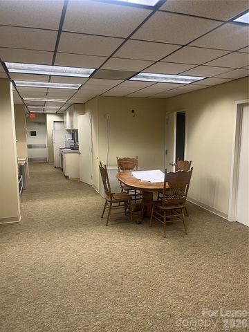 71 N Market Street, Asheville, NC 28801