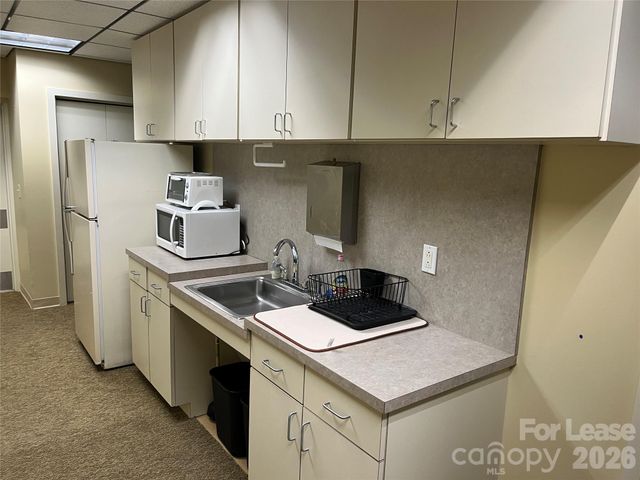 71 N Market Street, Asheville, NC 28801