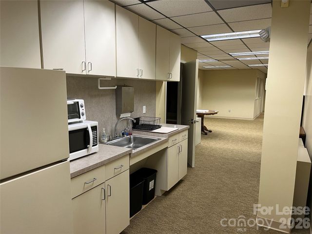 71 N Market Street, Asheville, NC 28801