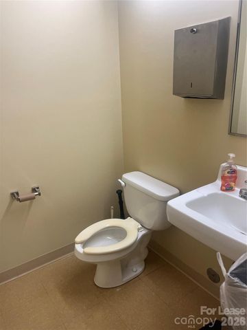 71 N Market Street, Asheville, NC 28801
