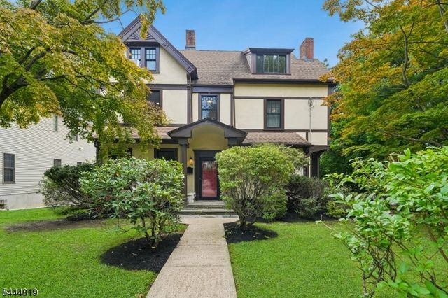 70 Hillside Ave, West Orange Twp., NJ 07052