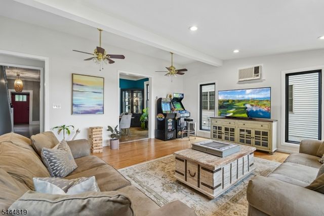 70 Hillside Ave, West Orange Twp., NJ 07052