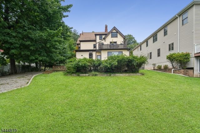 70 Hillside Ave, West Orange Twp., NJ 07052