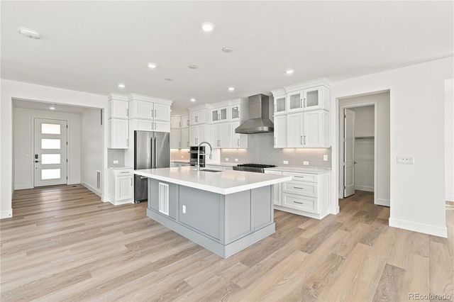 6513 Bridlespur Street, Castle Pines, CO 80108