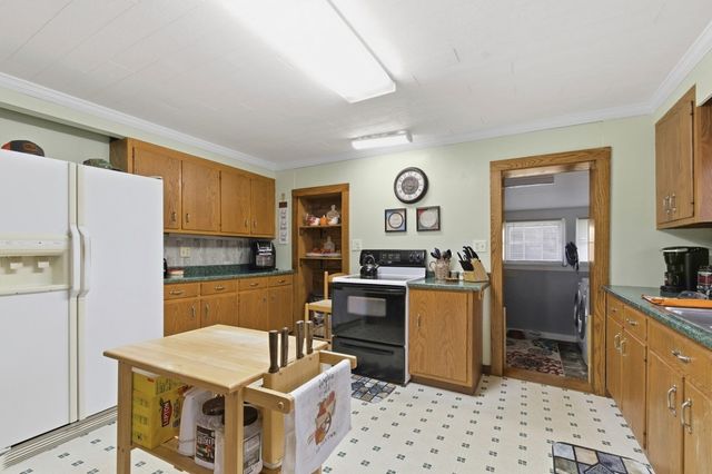 403 W 3RD Street, Waterford, PA 16441