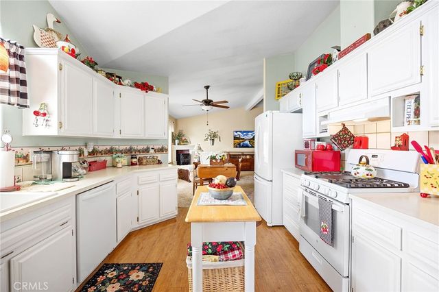 1645 Pear Tree Court, Hemet, CA 92545