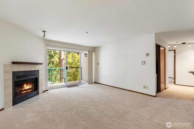 1522 NE 175th Street #403, Shoreline, WA 98155