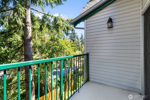 1522 NE 175th Street #403, Shoreline, WA 98155