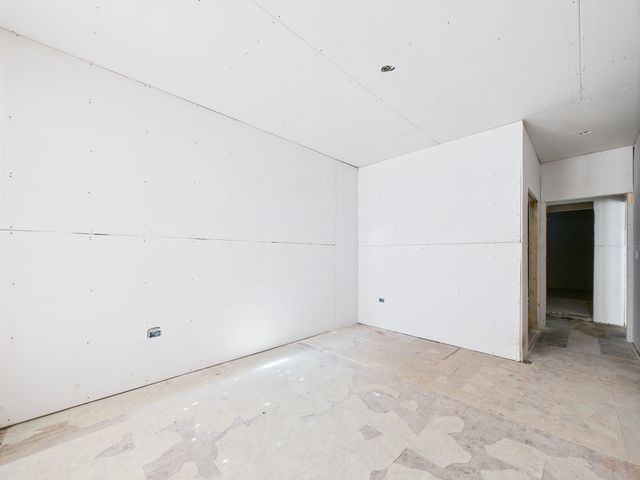 8551 S Ashland Avenue, Chicago, IL 60620