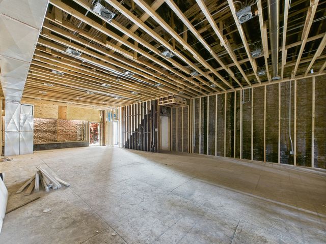 8551 S Ashland Avenue, Chicago, IL 60620