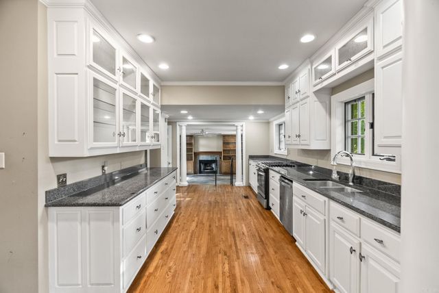 5100 Country Club, Little Rock, AR 72207