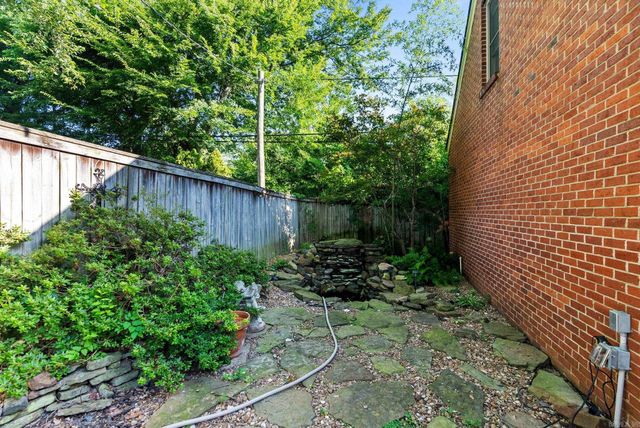 5100 Country Club, Little Rock, AR 72207