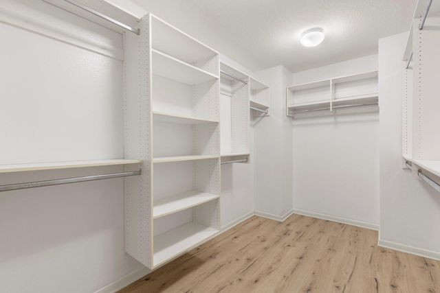 3 S Altwood Circle, The Woodlands, TX 77382