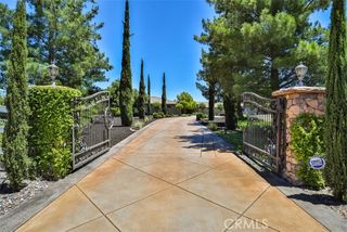 39520 Colleen Way, Temecula, CA 92592