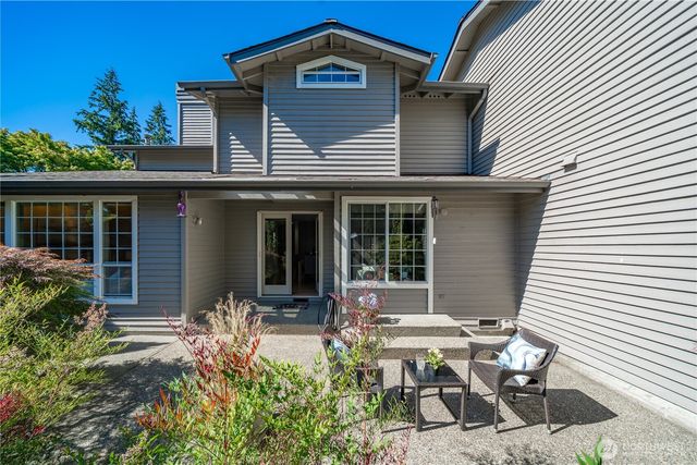 6640 114th Avenue SE, Bellevue, WA 98006