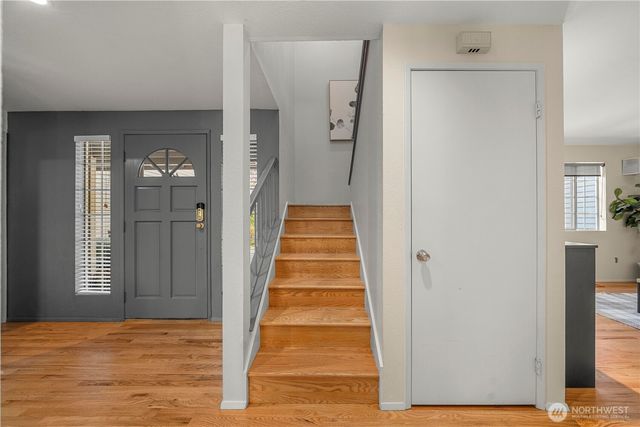 6640 114th Avenue SE, Bellevue, WA 98006